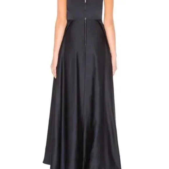 🫐 Gorgeous Gown from Revolve! - Picture 2 of 12